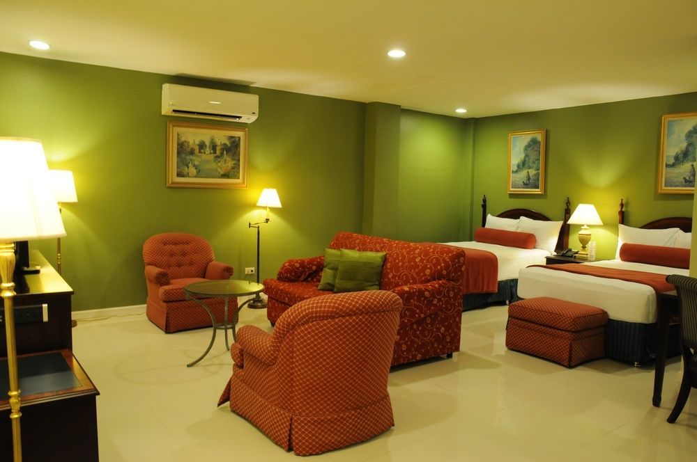 Dreamwave Hotel Santiago City of Santiago Exterior photo